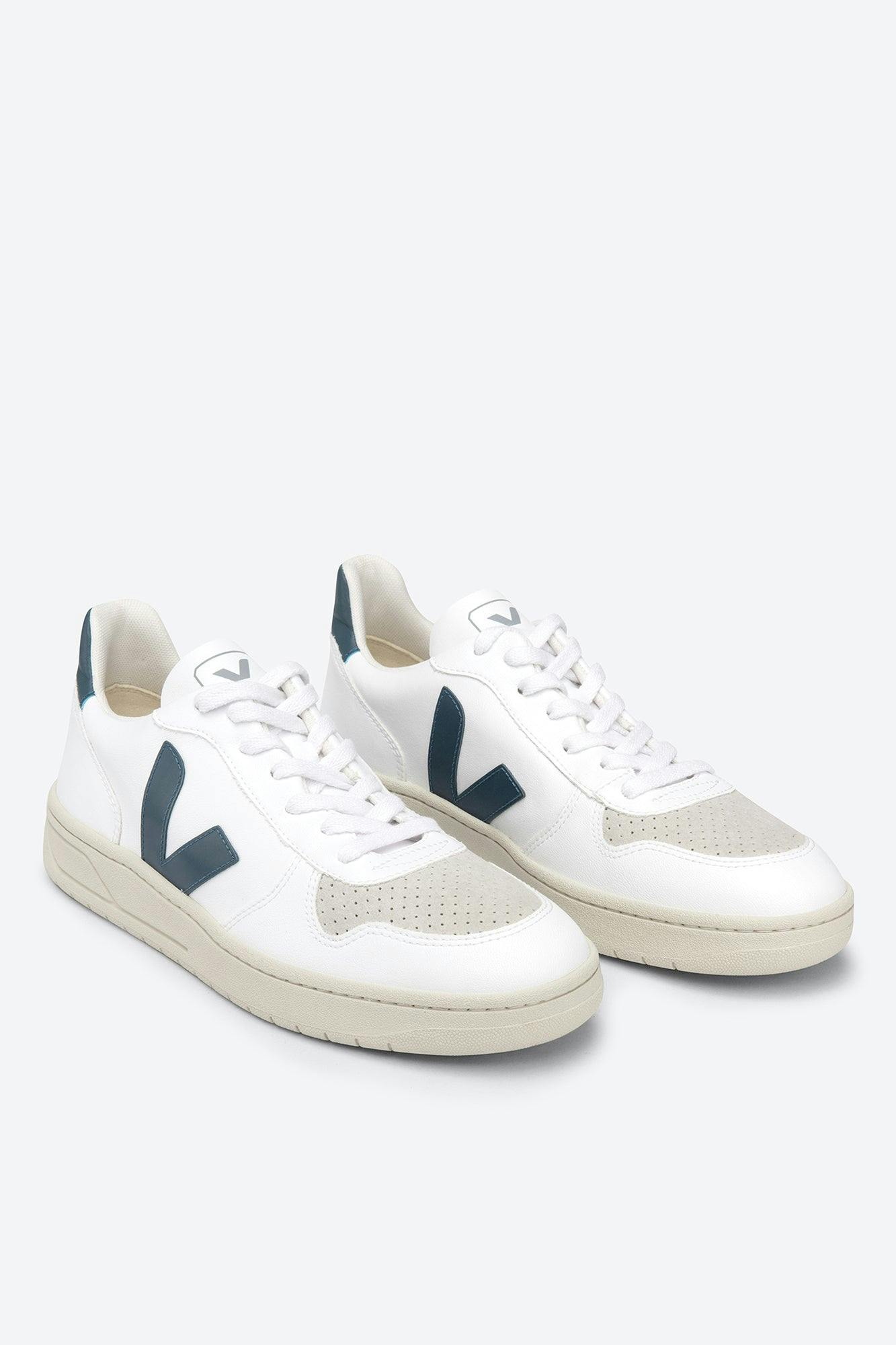 Veja Sneakers | Amour